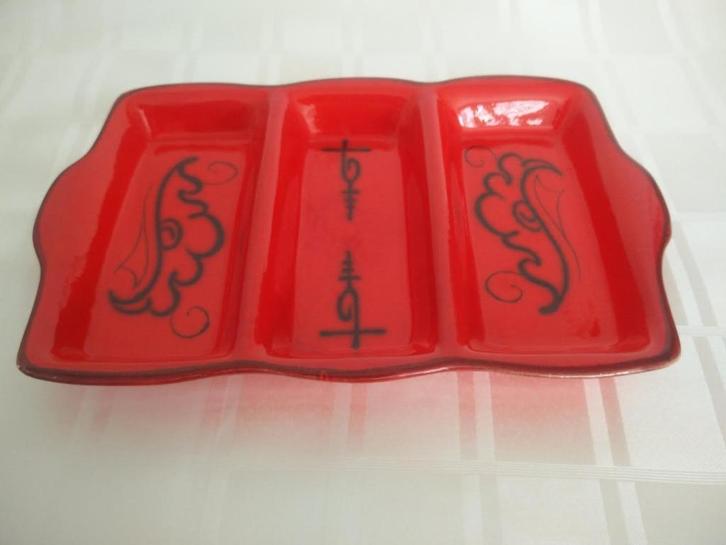 Schaal met vakverdeling van Flora Holland, Gouda decor Tokio, Antiek en Kunst, Antiek | Schalen, Ophalen of Verzenden