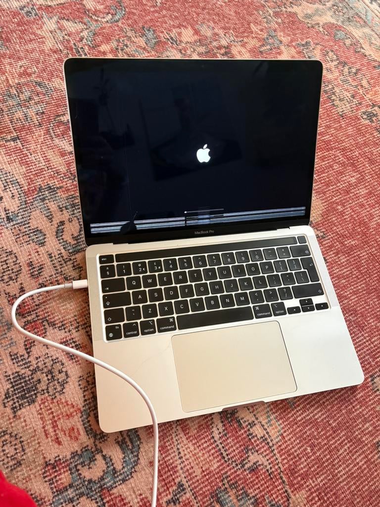Macbook pro m1 2020 defect scherm, Computers en Software, Apple Macbooks, Qwerty, 13 inch, 512 GB, Niet werkend