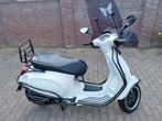 Vespa Sprint 2022, Fietsen en Brommers, Scooters | Vespa, Ophalen, Zo goed als nieuw, Overige modellen