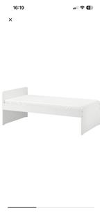 Bedframe wit, Kinderen en Baby's, Kinderkamer | Bedden, Ophalen, Gebruikt, Minder dan 140 cm, Minder dan 70 cm