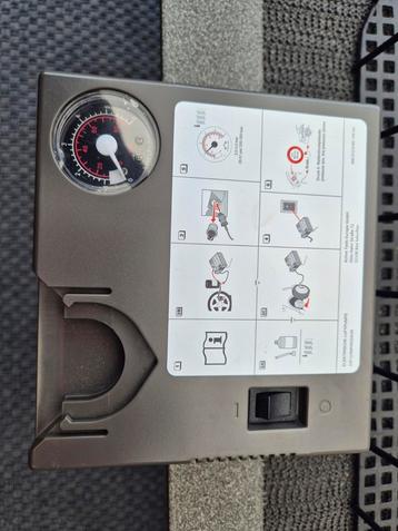 Banden compressor - VW/Audi/Skoda beschikbaar voor biedingen