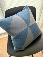 HAY kussen blauw, Ophalen of Verzenden, Gebruikt, Blauw, Vierkant