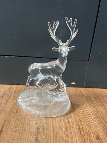 Glazen Hert Decoratie beschikbaar voor biedingen