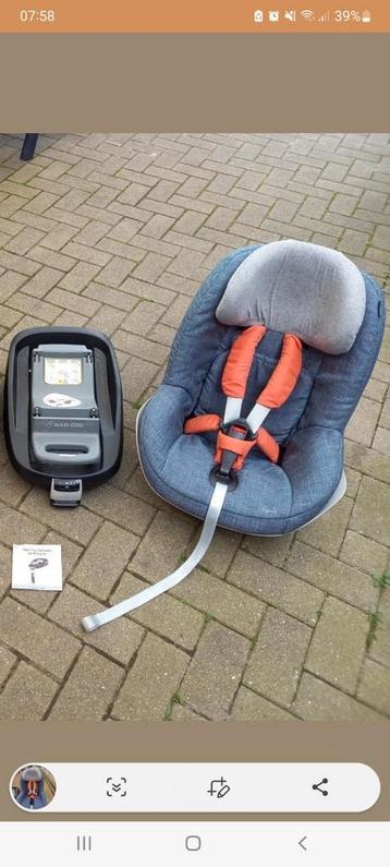 pearl autostoel  + familie fix  beschikbaar voor biedingen
