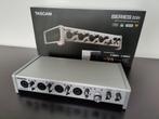 Tascam Series 208i Audio interface, Muziek en Instrumenten, Midi-apparatuur, Zo goed als nieuw, Ophalen