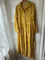 Maxi lange oker geel gebloemde doorknoop jurk Ambika L 42, Ambika, Maat 42/44 (L), Ophalen of Verzenden, Onder de knie