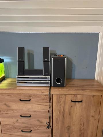 Sony 5.1 homecinema  beschikbaar voor biedingen