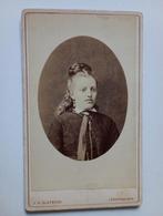 CDV Leeuwarden Vrouw, Gebruikt, Foto, Ophalen of Verzenden, Voor 1940