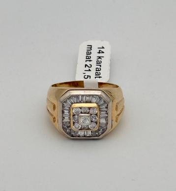 Prachtige 14 karaat gouden ring voor heren maat 21.5 beschikbaar voor biedingen