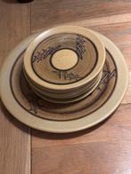 Gebaksbordjes met taartbord volendams aardewerk., Ophalen of Verzenden