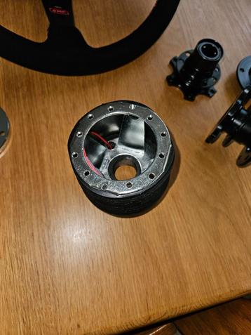 nieuwe dikke stuurnaaf naaf golf 2 3 polo ibiza sportstuur beschikbaar voor biedingen