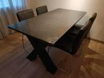 Granieten tafel Inc stoelen,, Huis en Inrichting, Ophalen, Zo goed als nieuw