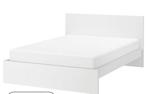 Bed incl lattenbodems en laden, 140 cm, Wit, Zo goed als nieuw, Hout