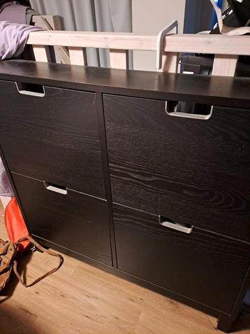 Stall schoenenkast