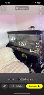 Aquarium, Muziek en Instrumenten, Piano's, Ophalen of Verzenden, Zo goed als nieuw, Zwart