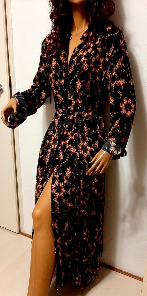 prachtige gloednieuwe doorknoop Yaya maxi jurk mt 40, Kleding | Dames, Jurken, Nieuw, Maat 38/40 (M), Zwart, Onder de knie, Ophalen of Verzenden