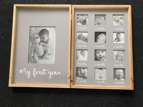 Dubbele fotolijst my first year, Huis en Inrichting, Woonaccessoires | Lijsten, Zo goed als nieuw, Minder dan 50 cm, Hout, Ophalen of Verzenden