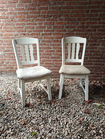 Eetkamerstoelen postzakbekleding beschikbaar voor biedingen