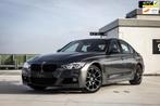 BMW 3-serie 318i High Executive M Sport | Facelift | LED | 1, Auto's, BMW, Alcantara, Handgeschakeld, 3 cilinders, Sedan