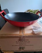 Gietijzeren wok, Huis en Inrichting, Keuken | Potten en Pannen, Ophalen of Verzenden, Zo goed als nieuw, Gietijzer, Wok