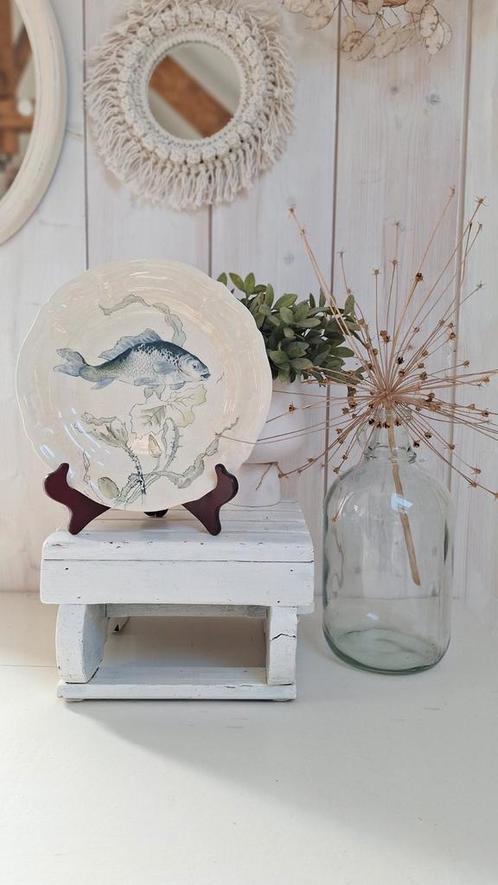 Vintage wandbord, sierbord met vissen afbeelding, watertint, Huis en Inrichting, Keuken | Servies, Gebruikt, Overige stijlen, Aardewerk