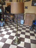 mooie vintage antieke koperen staande lamp met kap., Antiek en Kunst, Ophalen