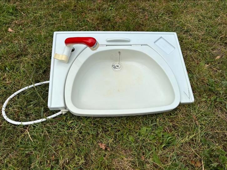 Opklapbare wastafel met douchekop, Caravans en Kamperen, Caravan accessoires, Gebruikt, Ophalen
