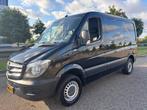 Mercedes-Benz Sprinter 210CDI L1H1 Airco Navi C € 12.750,0, Auto's, Bestelauto's, 1999 kg, Zwart, Bedrijf, Nieuw