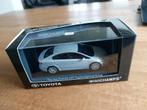 MODELAUTO 1-43 MINICHAMPS TOYOTA AVENSIS GRIJS, Hobby en Vrije tijd, Modelauto's | 1:43, Ophalen of Verzenden, Zo goed als nieuw