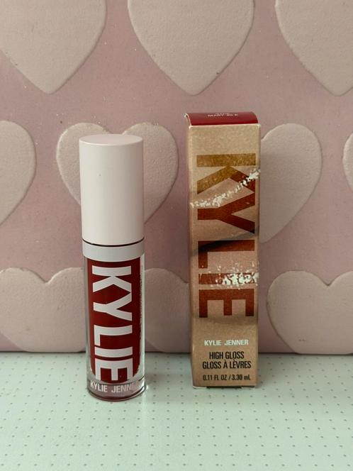 Kylie Jenner high gloss 3.3ml kleur 402 mary jo k, Sieraden, Tassen en Uiterlijk, Uiterlijk | Cosmetica en Make-up, Nieuw, Make-up