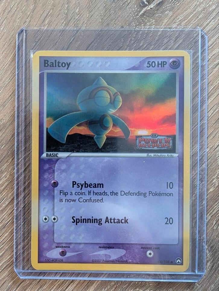 Baltoy uit EX Power Keepers 44/108 reversed foil, Hobby en Vrije tijd, Verzamelkaartspellen | Pokémon, Zo goed als nieuw, Losse kaart