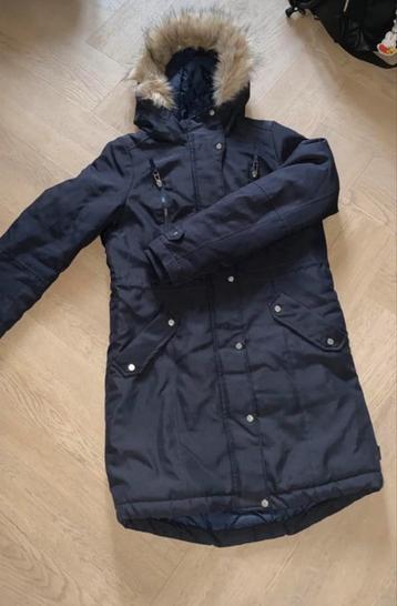 Donkerblauwe Vero Moda Winterjas - Prima Staat! beschikbaar voor biedingen