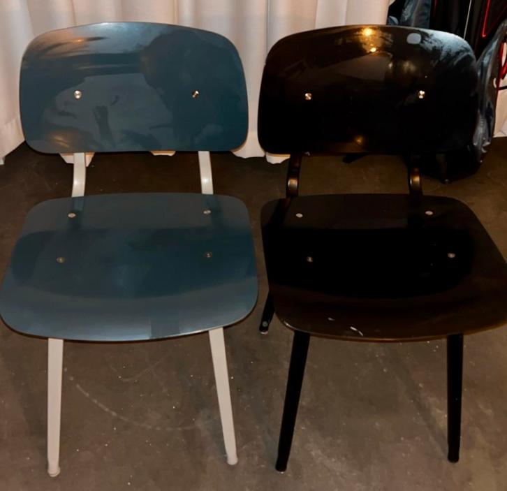 HAY Revolt Stoel – Friso Kramer, Huis en Inrichting, Stoelen, Zo goed als nieuw, Kunststof, Zwart, Ophalen