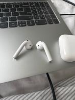 AirPods 2 - Gebruikt, Ophalen of Verzenden, Gebruikt, Overige merken, Draadloos