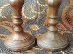 Zwaar stel antieke bronzen kandelaars 35,5 cm. 18de eeuw., Antiek en Kunst, Antiek | Kandelaars, Ophalen of Verzenden, Koper of Brons