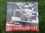 Jos Verstappen Kalender 1998 met handtekening, Verzamelen, Automerken, Motoren en Formule 1, Ophalen of Verzenden, Zo goed als nieuw