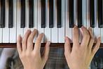 Pianoles (klassiek en lichte muziek), Privéles, Toetsinstrumenten