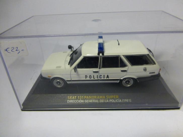 Seat 131 Panorama Super policia, Hobby en Vrije tijd, Modelauto's | 1:43, Nieuw, Auto, Overige merken, Ophalen of Verzenden