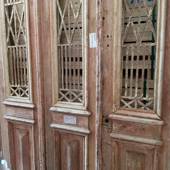 Groot assortiment antieke deuren uit voorraad leverbaar, Antiek en Kunst, Curiosa en Brocante, Ophalen of Verzenden