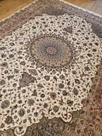 Vintage handgeknoopt perzisch tapijt tabriz 50raj 365x251, Huis en Inrichting, Stoffering | Tapijten en Kleden, Info@SlatsAntiek.nl