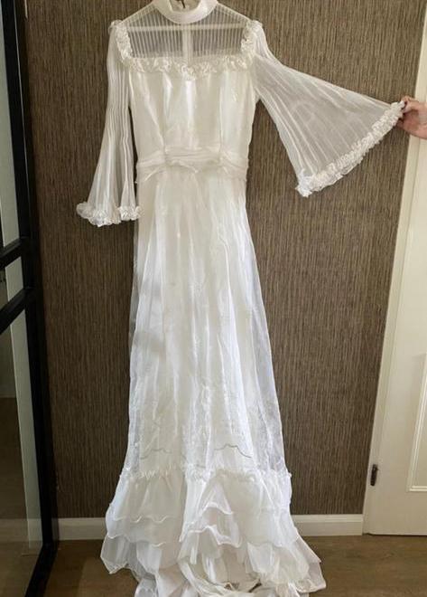 Klassieke bruidsjurk, Kleding | Dames, Trouwkleding en Trouwaccessoires, Zo goed als nieuw, Trouwjurk, Wit, Ophalen of Verzenden