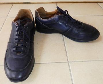 Van Bommel sneakers maat 43 1/2 donkerblauw bruin ZGAN beschikbaar voor biedingen