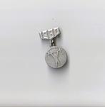 russische sport hanger Mockba 1980 met gewichtheffer, Verzamelen, Speldjes, Pins en Buttons, Ophalen of Verzenden, Overige onderwerpen