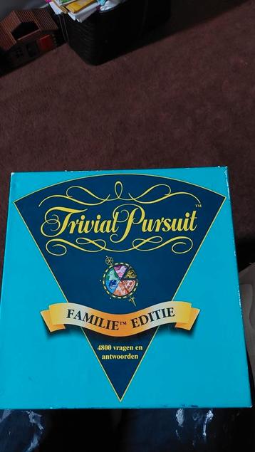 Triviale persuit familie editie met 4800 vragen beschikbaar voor biedingen