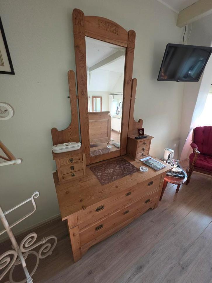 Houten kaptafel met spiegel, Huis en Inrichting, Tafels | Kaptafels, Gebruikt, 150 tot 200 cm, 100 tot 150 cm, Hout, Ophalen of Verzenden