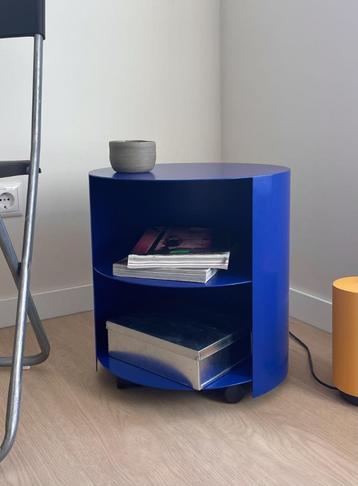 HEM - Hide Bijzettafel / Koffietafel Ultramarijn Blauw beschikbaar voor biedingen