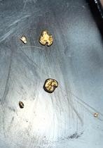 GOUD, ZWITSERLAND (ZEER ZELDZAAM), Ophalen of Verzenden, Mineraal