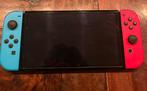 Nintendo Switch OLED + Games & Accessoires!, Spelcomputers en Games, Games | Nintendo Switch, Avontuur en Actie, Eén computer