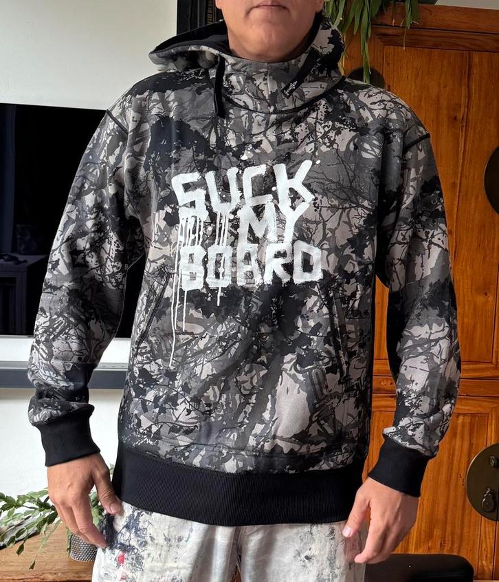 Gotcha - SUCK MY BOARD hoodie maat L in grijze camo graphics, Kleding | Heren, Wintersportkleding, Nieuw, Trui, Maat 52/54 (L)