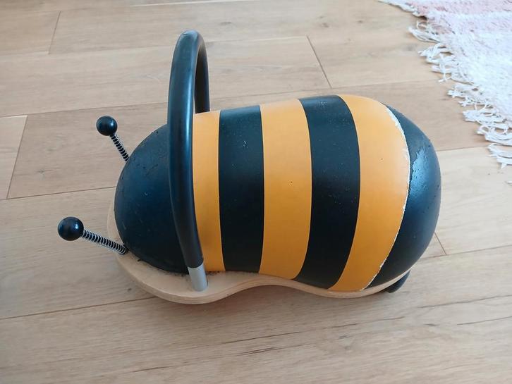 Wheeliebug Loopauto - Bij, Kinderen en Baby's, Speelgoed | Buiten | Voertuigen en Loopfietsen, Gebruikt, Loopvoertuig, Ophalen